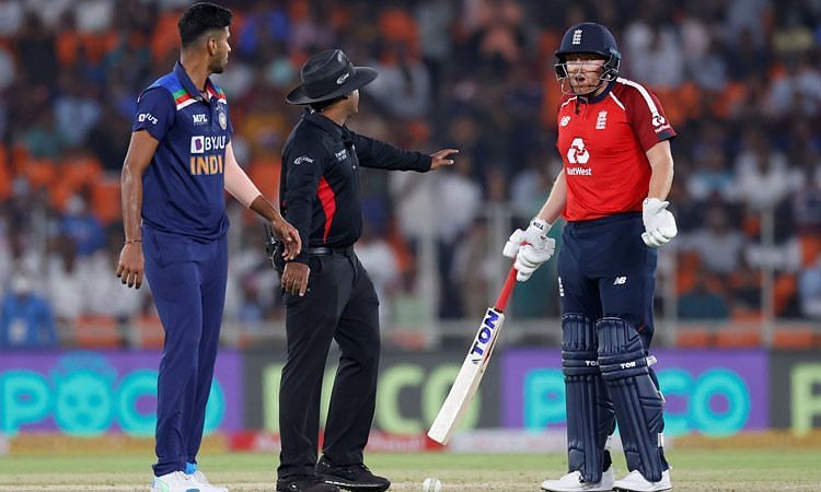 Jonny Bairstow(right) played a confident cameo to take his side over the line in the first T20I.