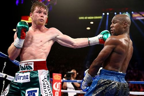 Floyd Mayweather Jr. v Canelo Alvarez. Photo: Al Bello/Getty Images.