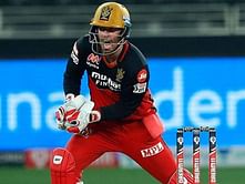 "We are not going to make that commitment now" – Mike Hesson on AB de Villiers keeping in IPL 2021