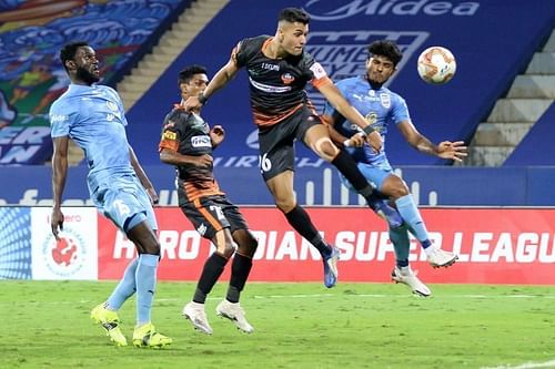 FC Goa will aim to make the familiarity of playing at the Fatorda count in the first leg (Courtesy - ISL) /Ahmed Jahouh will play a key role in the midfield for Mumbai City FC (Courtesy - ISL)