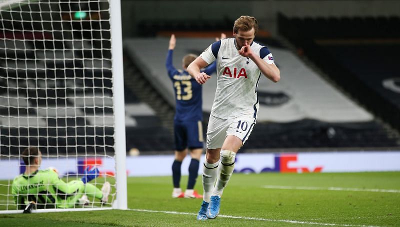 A Harry Kane double guides Tottenham past Zagreb