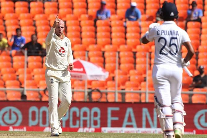 Watch: Jack Leach gets the better of Cheteshwar Pujara for the 4th time in the series