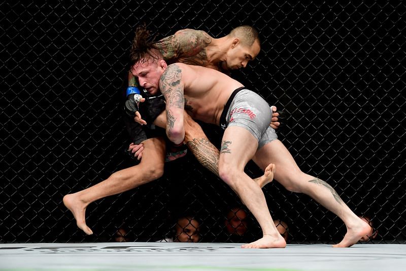 Can Gregor Gillespie use his wrestling to outwork Brad Riddell this weekend?