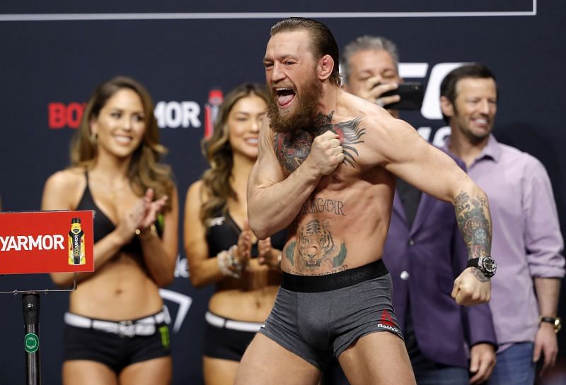 UFC 246 Conor McGregor weighing in
