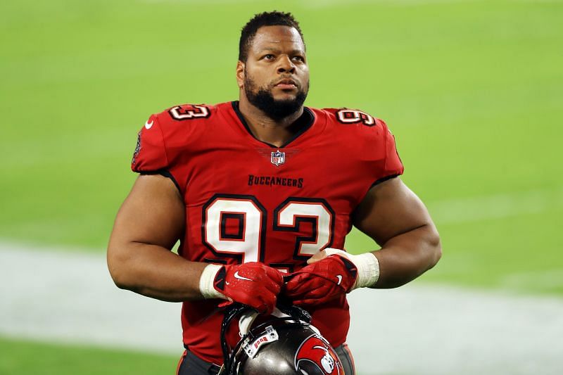 NFL Free Agency: Does bringing back Ndamukong Suh help the Tampa