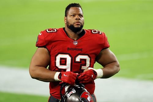 Tampa Bay Buccaneers DE Ndamukong Suh