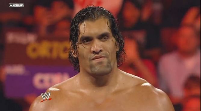 Current female superstar pitched to kiss The Great Khali "numerous times"