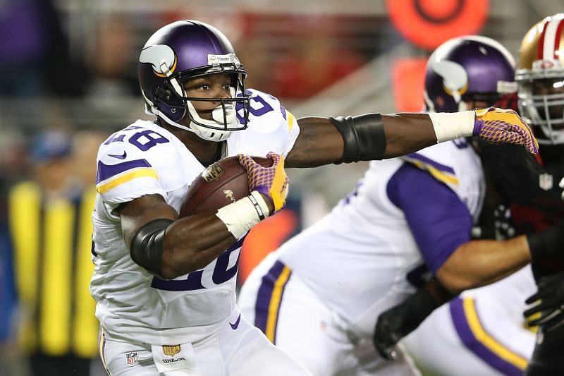 Adrian Peterson second highest rated RB in Madden 16 - Daily Norseman