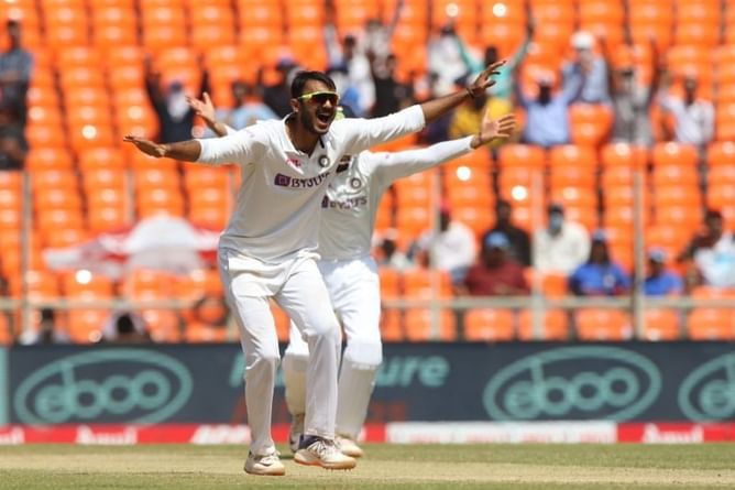 “Derek Underwood & Bishan Bedi rolled into one” - Michael Vaughan on Axar Patel