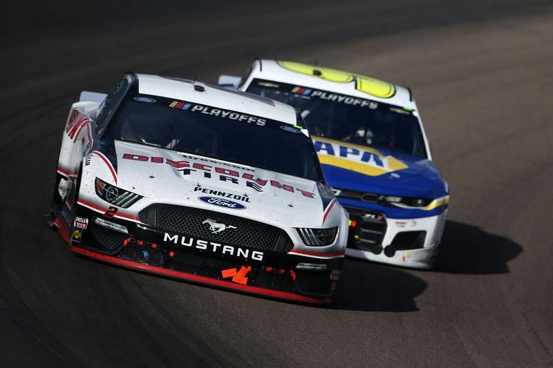 Brad Keselowski and Chase Elliott race in the NASCAR Cup Series race at Phoenix last year. Photo/Getty