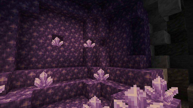 New Amethyst in Minecraft 1.17 Caves &amp; Cliffs update (Image via Sportskeeda)