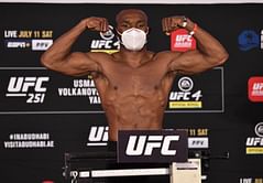 How many active UFC champions are managed by Ali Abdelaziz?