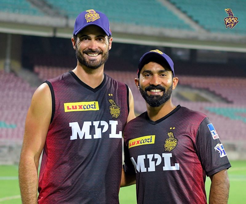 Ben Cutting (L) &amp; Dinesh Karthik. Pic Courtesy: Twitter @KKRiders