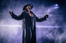 5 surprising wrestlers who defeated The Undertaker