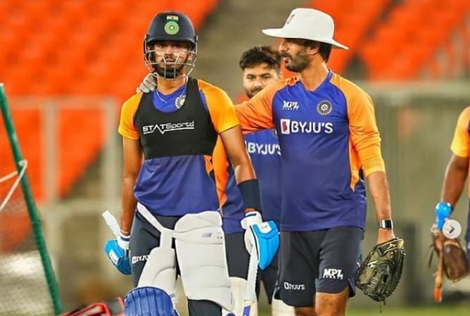“Seems like bubble life has spoiled you” - Shreyas Iyer trolls Rishabh Pant