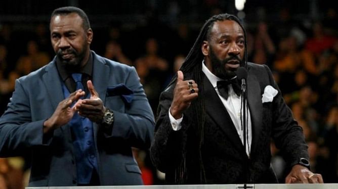 "Man, you should be main eventing" - Booker T to top WWE star
