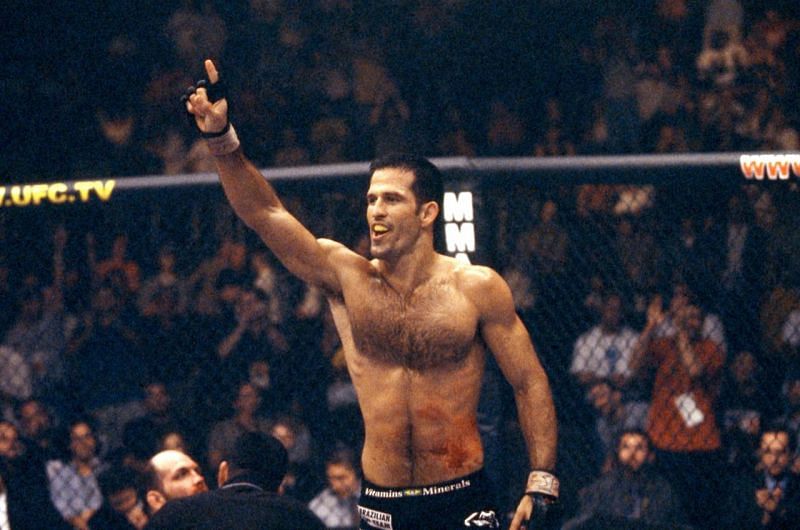 Thanks to a refereeing gaffe, Murilo Bustamante was forced to submit Matt Lindland twice at UFC 37
