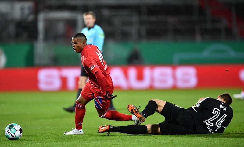Holstein Kiel v Bayern Muenchen - DFB Cup: Second Round