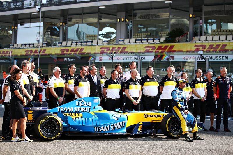 Fernando Alonso returns to Fo with Alpine this season. Photo: Brynn Lennon/Getty Images. 