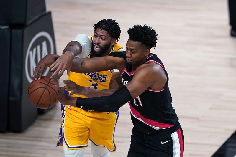 Anthony Davis (left) and Hassan Whiteside (right)