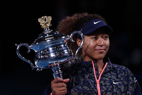 Naomi Osaka with the 2021 Australian Open trophy