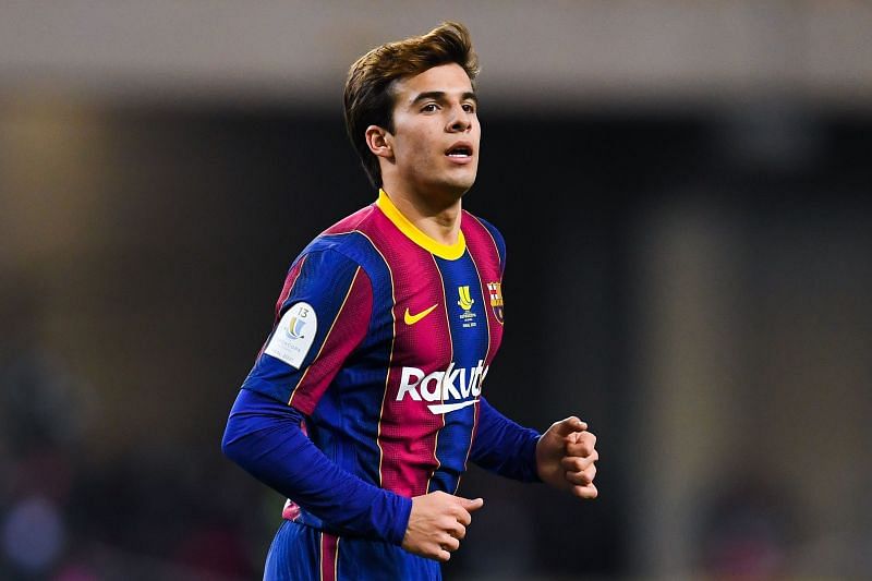 Riqui Puig does not get enough playing time at Barcelona