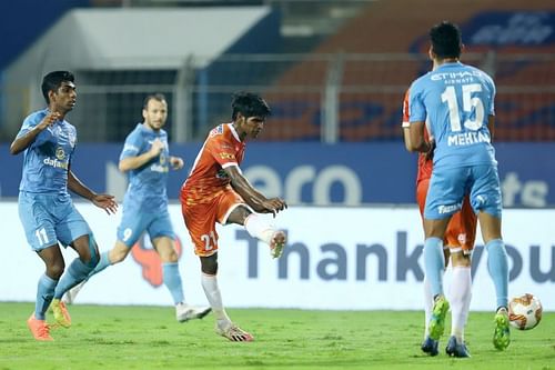 FC Goa's Saviour Gama has the most number of tackles in ISL for an Indian player (Image Courtesy: ISL Media)