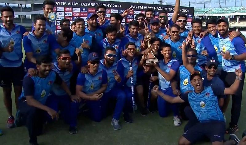 Mumbai celebrate their fourth Vijay Hazare Trophy win