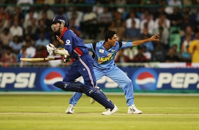 5 most memorable bowling performances by Team India against England in ODIs