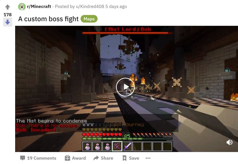 Minecraft boss battle (Image via Reddit)
