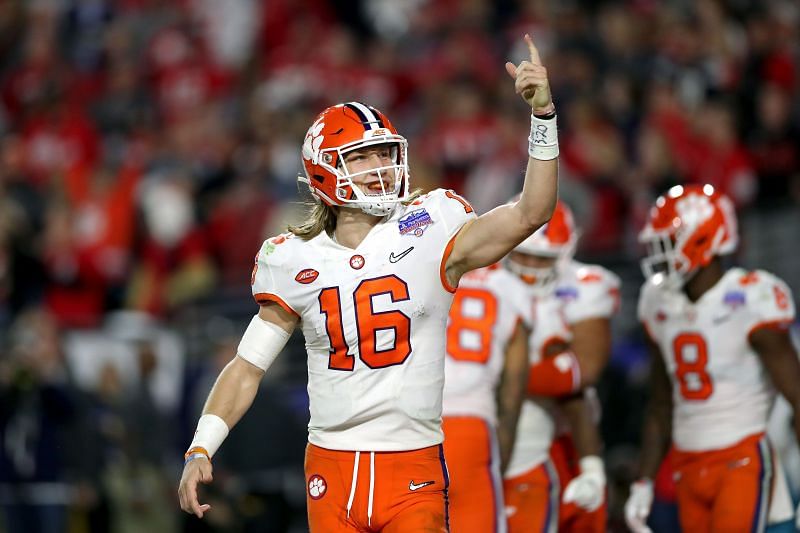 College Football Playoff Semifinal at the PlayStation Fiesta Bowl - Clemson vs Ohio State