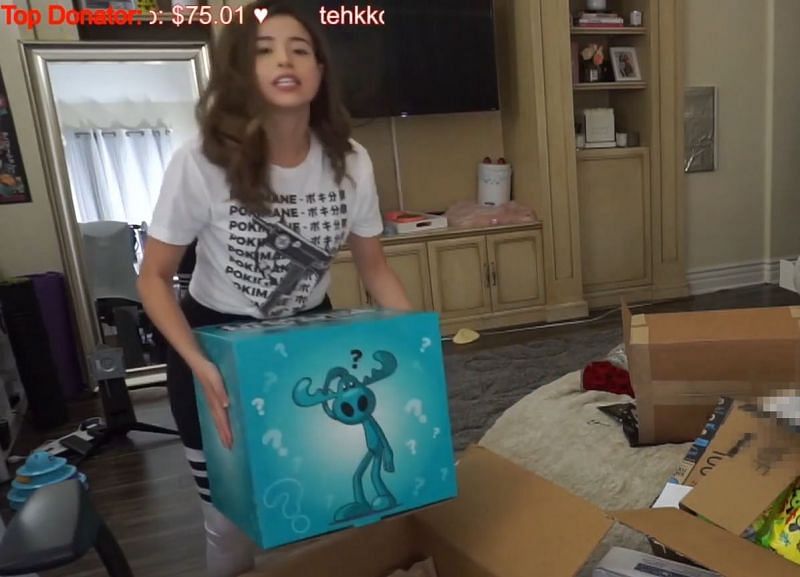 The moment occurred during a recent unboxing stream on Pokimane&#039;s channel (Image via Pokimane, Twitch)