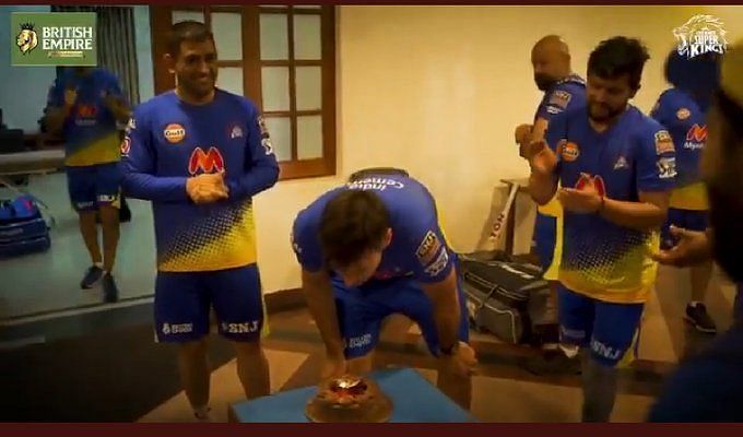 MS Dhoni (left) celebrating Stephen Fleming&#039;s birthday. Pic Courtesy: Twitter- @ChennaiIPL