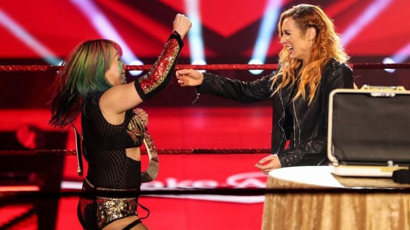 Asuka received Becky Lynch&#039;s RAW Women&#039;s Championship after her 2020 Money in the Bank win