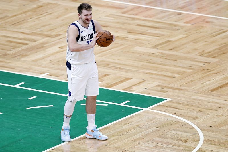 Luka Doncic (#77) of the Dallas Mavericks