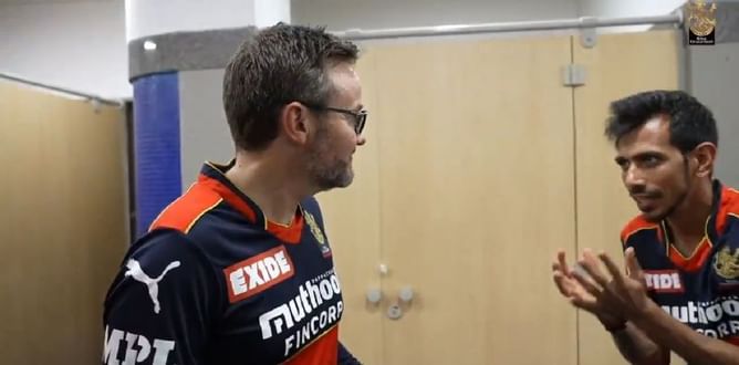 IPL 2021: [Watch] Yuzvendra Chahal hilariously accuses Glenn Maxwell of making easy catches look difficult