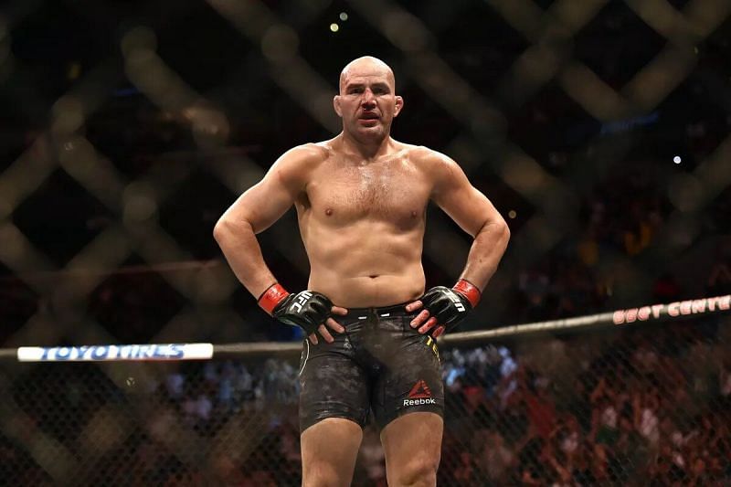 Glover Teixeira faces Jan Blachowicz at UFC 266