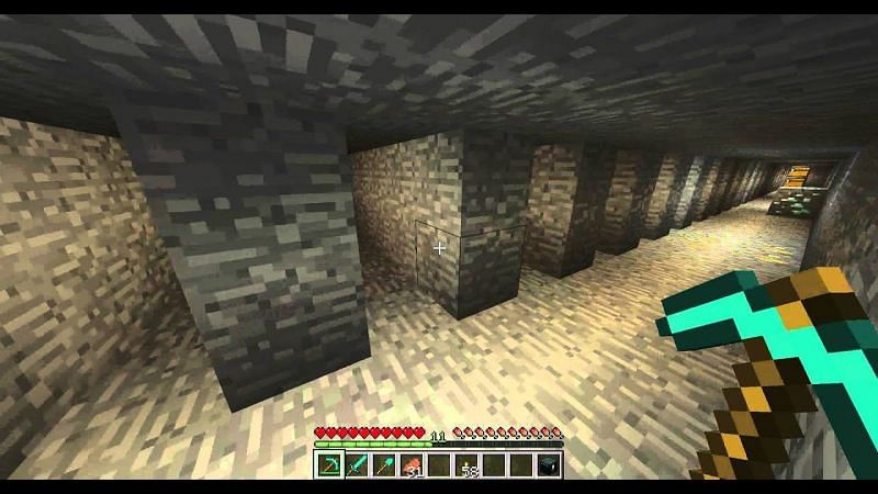 Branching mining Minecraft (Image via YouTube)