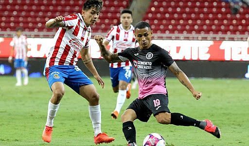 Can a struggling Guadalajara snap Cruz Azul&#039;s 11-match winning streak?