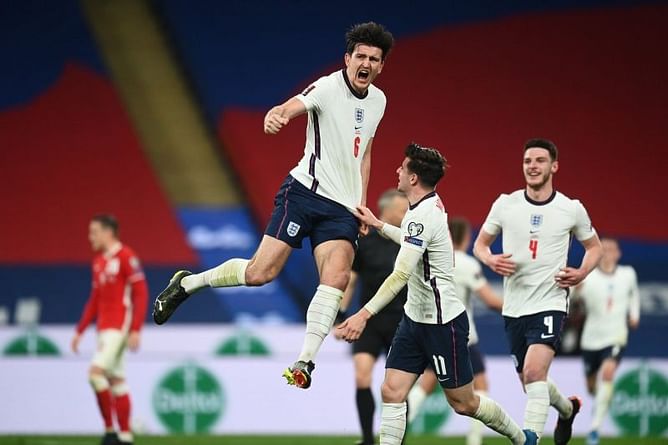 England announce title credentials with hard-fought Poland win