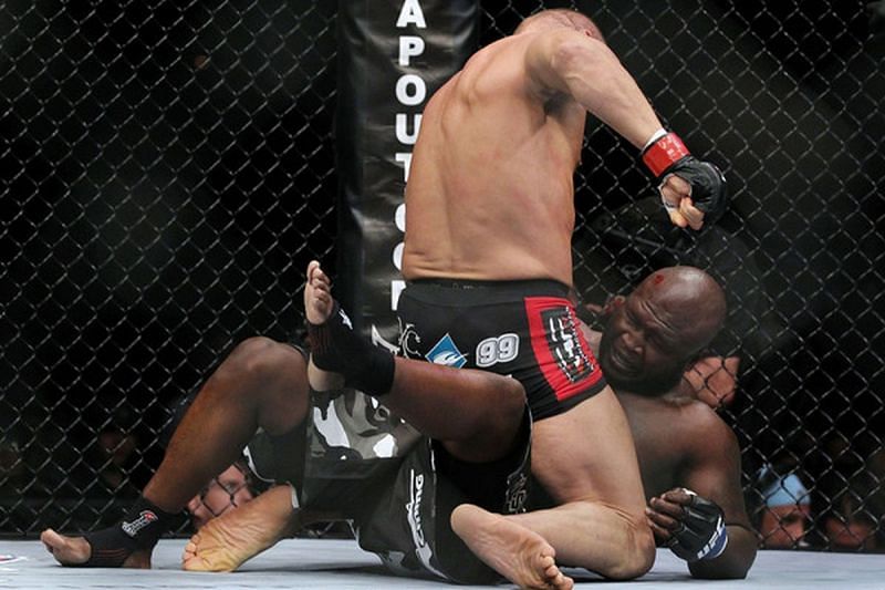 Former world champion boxer James Toney&#039;s UFC debut ended in disaster.