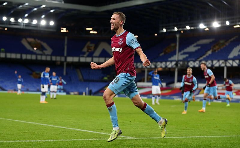 Everton v West Ham United - Premier League