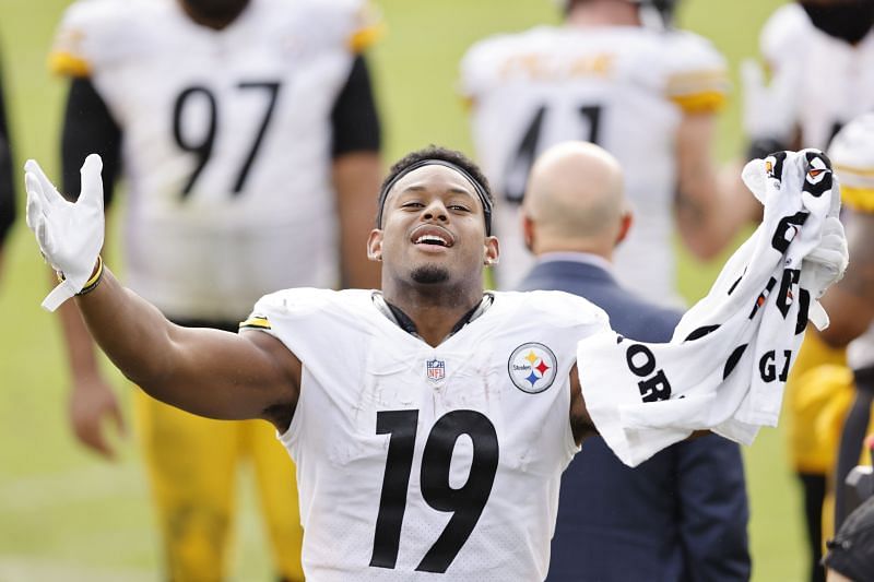 NFL Rumors: JuJu Smith-Schuster stayed with the Steelers after great offers  from Ravens and Chiefs