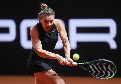 Simona Halep at the 2021 Porche Tennis Grand Prix