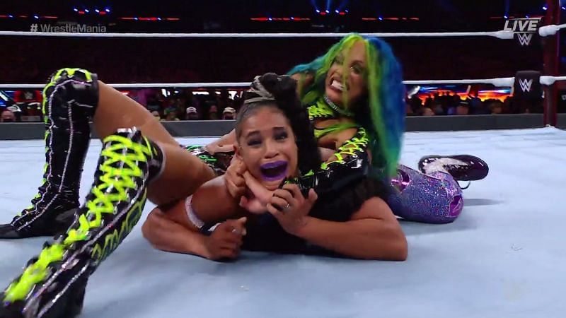 Bianca Belair and Sasha Banks