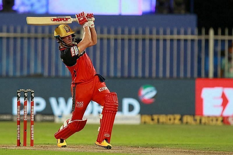 AB de Villiers played a blazing 48-run knock in the IPL 2021 tournament opener [P/C: iplt20.com]