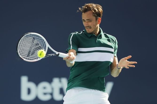 Daniil Medvedev tests positive for COVID-19, speculation rises over Rafael Nadal's status