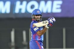 IPL 2021: 'I couldn't hit six boundaries in an over' - Virender Sehwag in awe of Prithvi Shaw's sizzling innings vs KKR