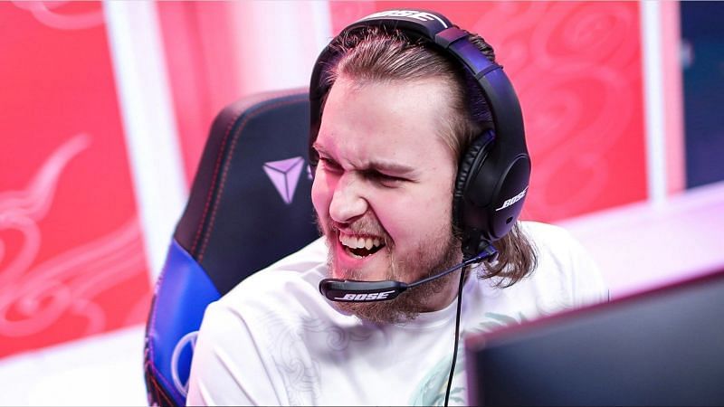 Jonathan &quot;Armao&quot; Armao will step in for Lucas &quot;Santorin&quot; Larsen in the Team Liquid League of Legends roster (Image via LCS)