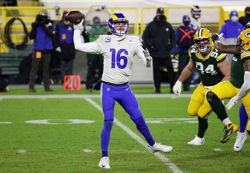 Jared Goff passes against the Green Bay Packers on Jan. 16, 2021